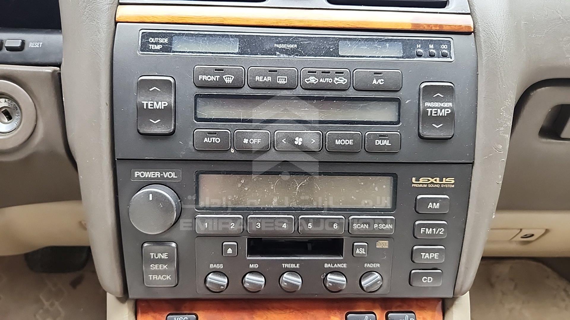 1998 LEXUS LS400 VIN: JT8BH28F8W0126636