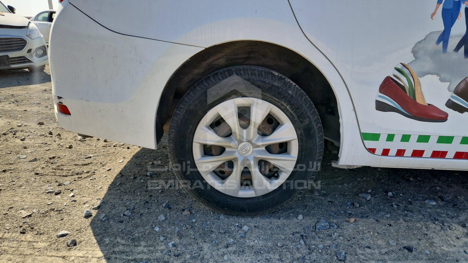 2017 TOYOTA COROLLA VIN: RKLBB9HE2H5195849
