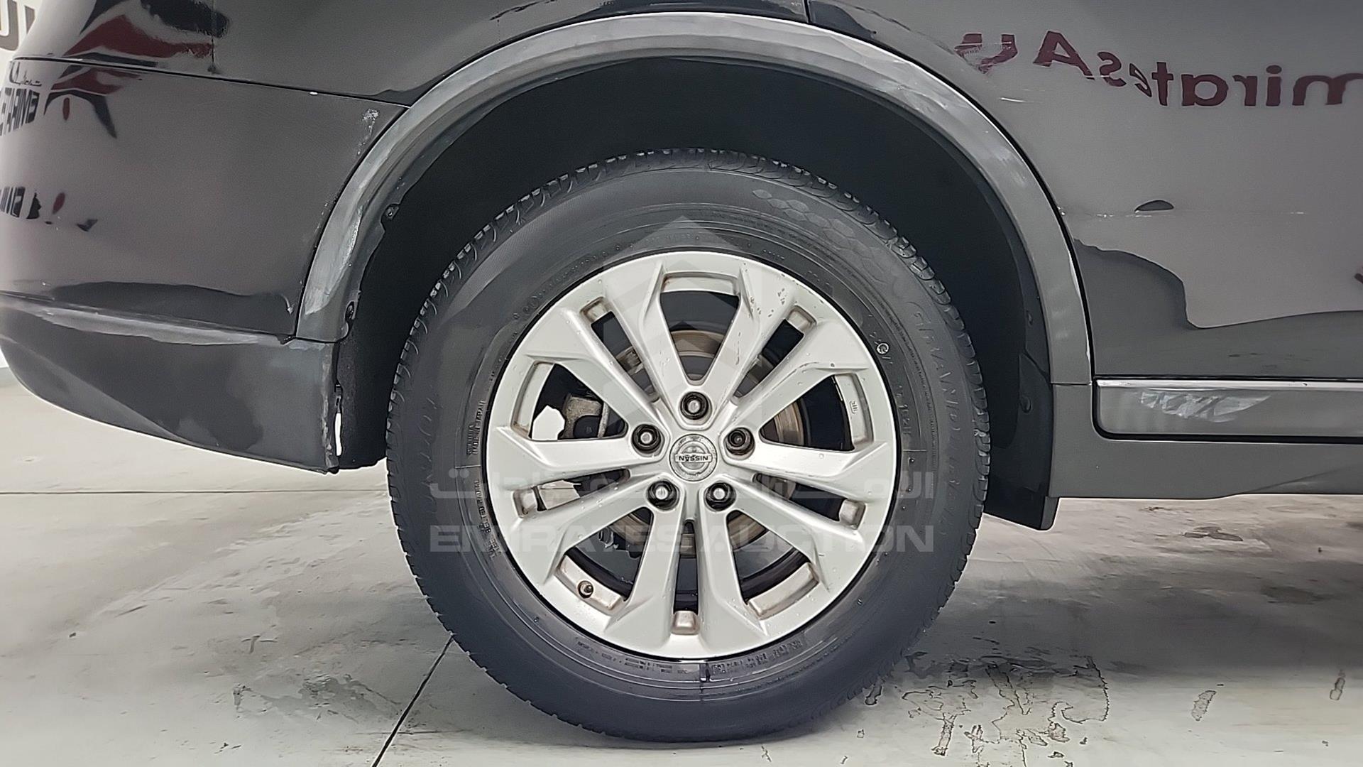 2015 NISSAN ROUGE VIN: 5N1AT2MT5FC845957