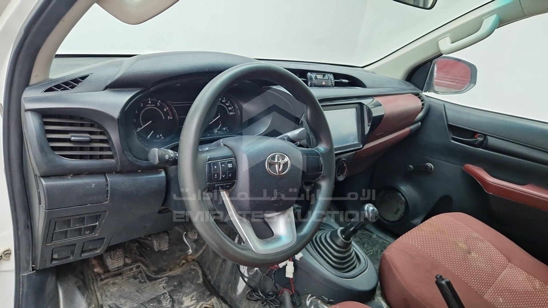 2022 TOYOTA HILUX VIN: MR0DX9CD6N2646012