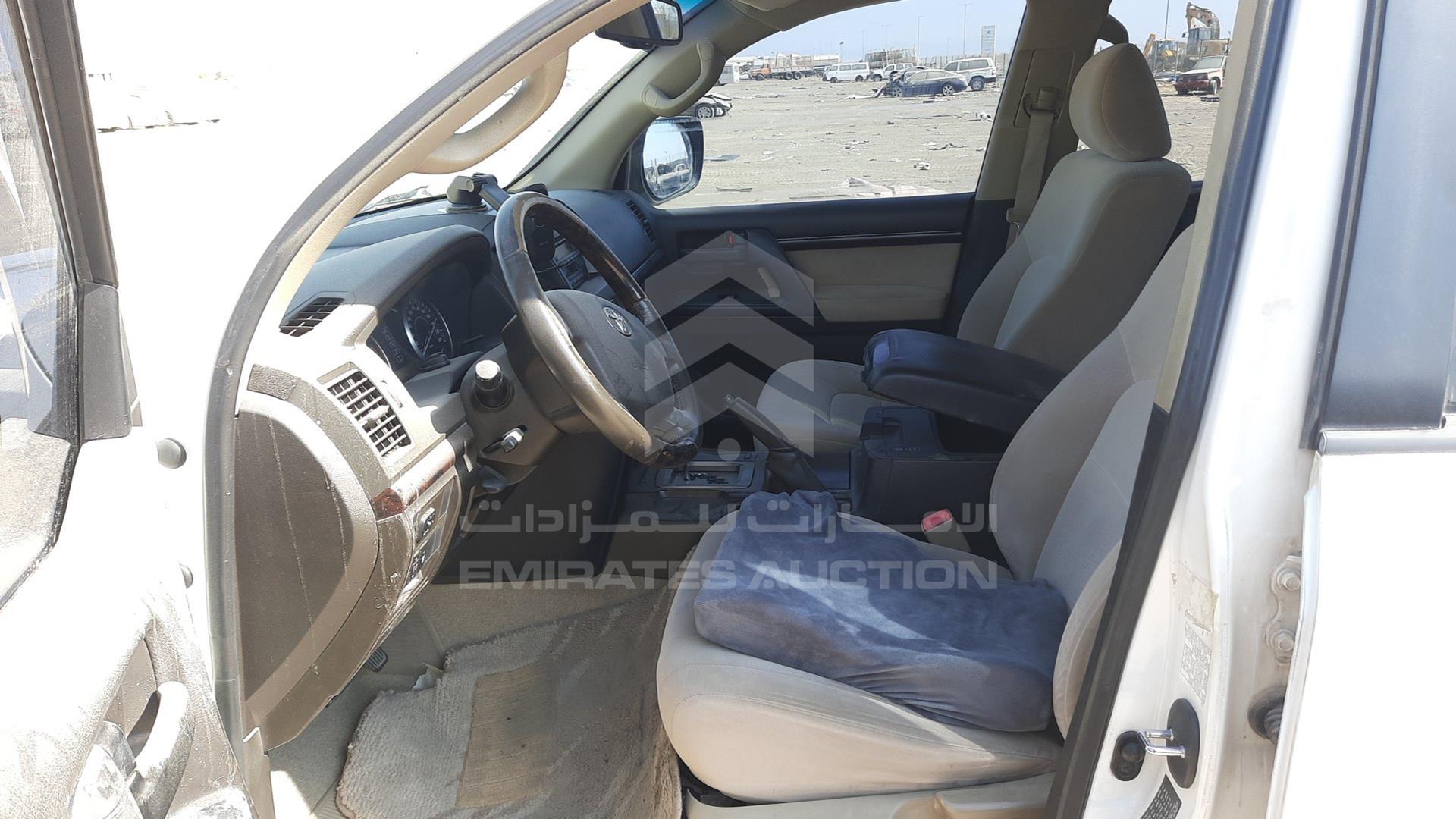 2009 TOYOTA LAND CRUISER VIN: JTMHU09J195011270