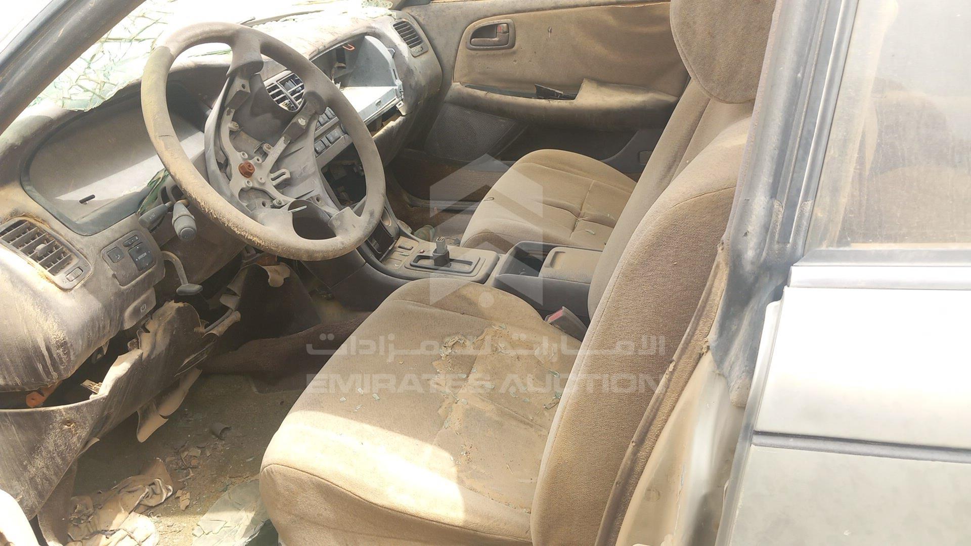 0 TOYOTA --- VIN: JZX906529526