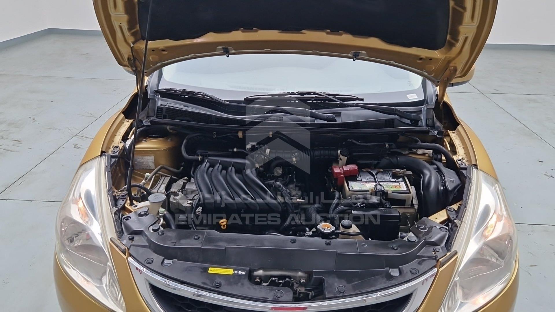 2014 NISSAN TIIDA VIN: MNTBC2C96E6001219