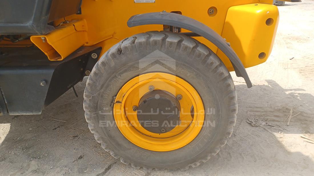 جي سي بي 540-70 2023 — الإطار الخلفي الأيسر — صورة 34