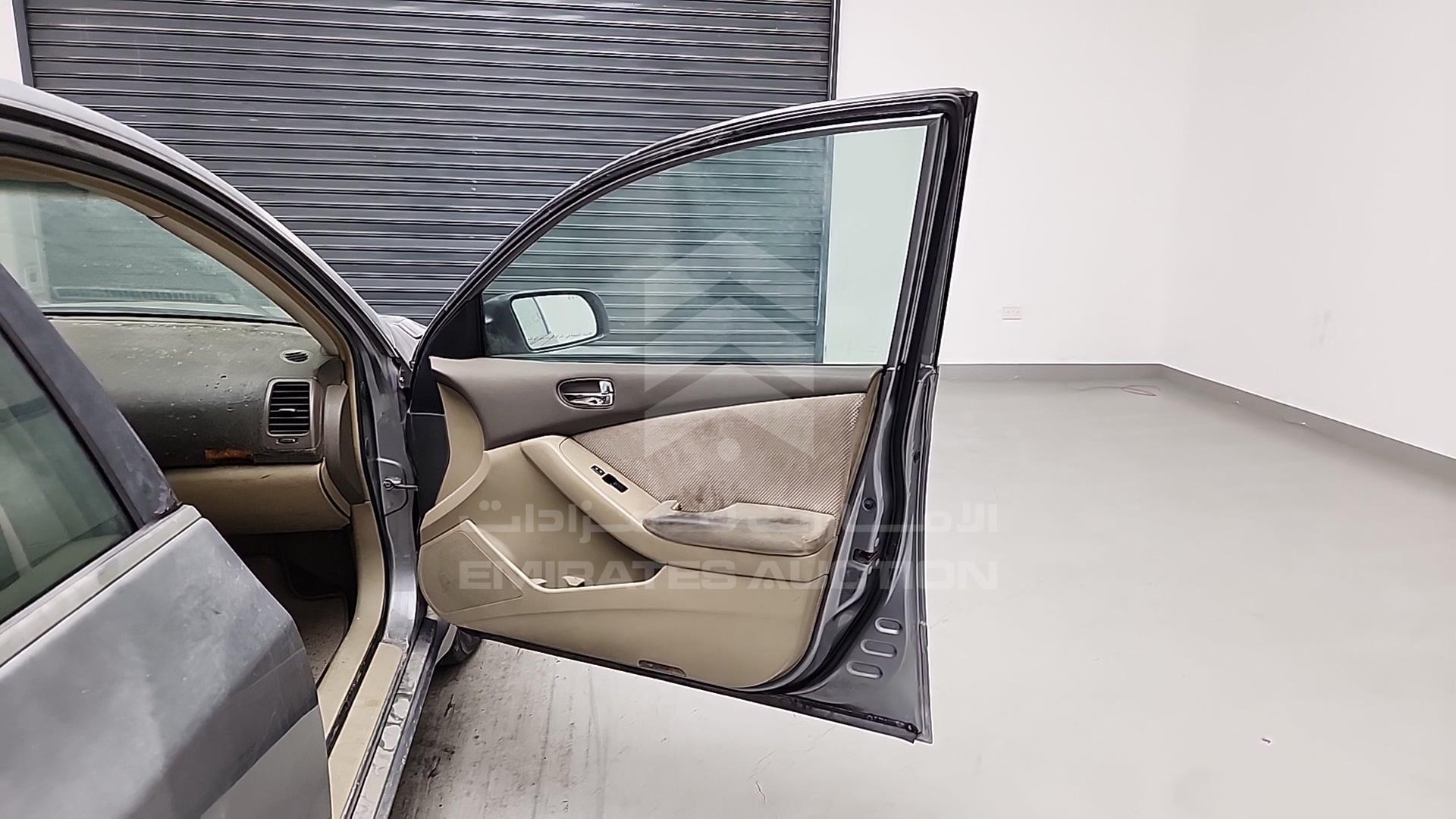 2008 NISSAN ALTIMA VIN: 1N4AL21D58C277767