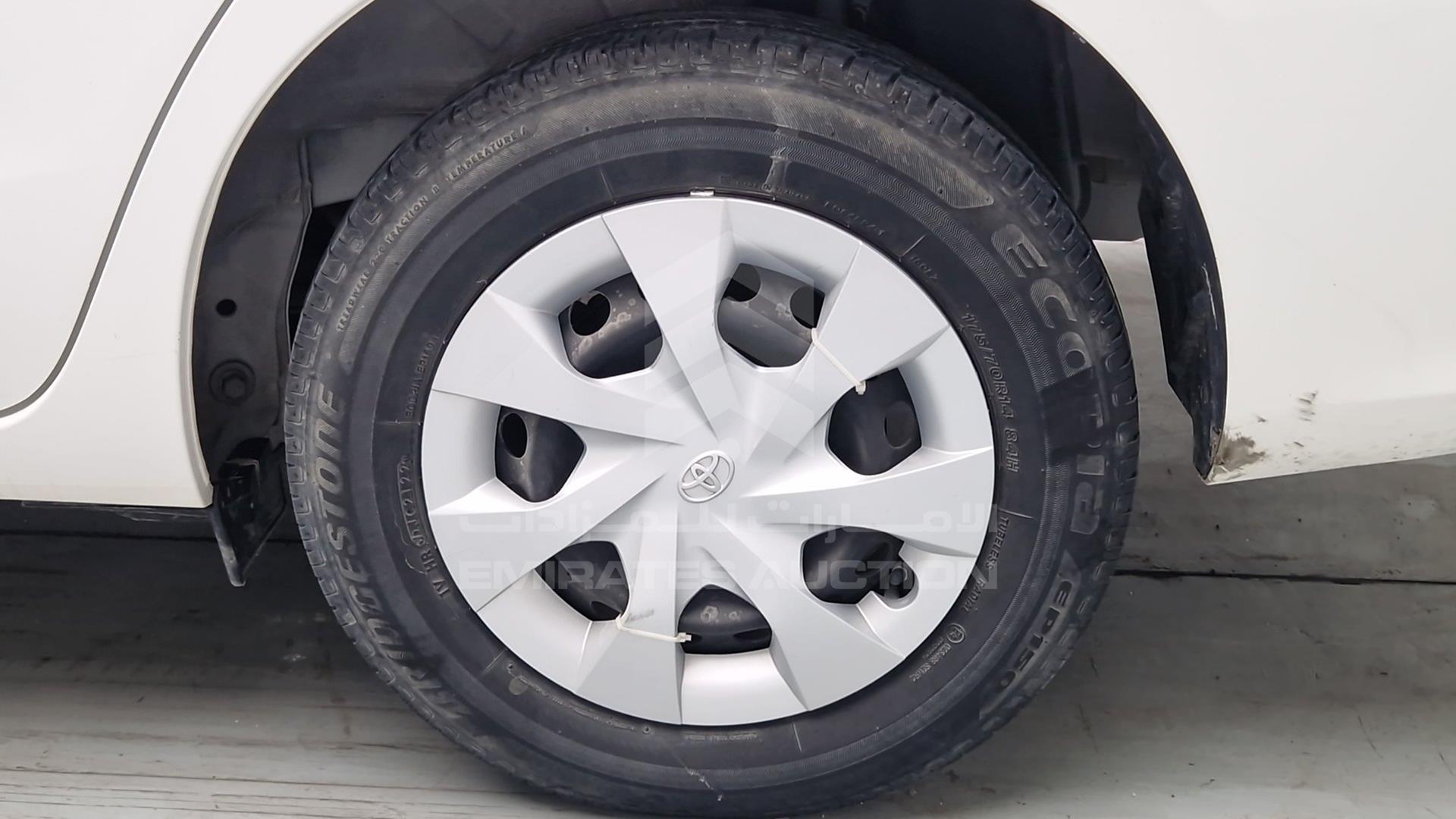 2020 TOYOTA YARIS VIN: MHFB29F36L2108452