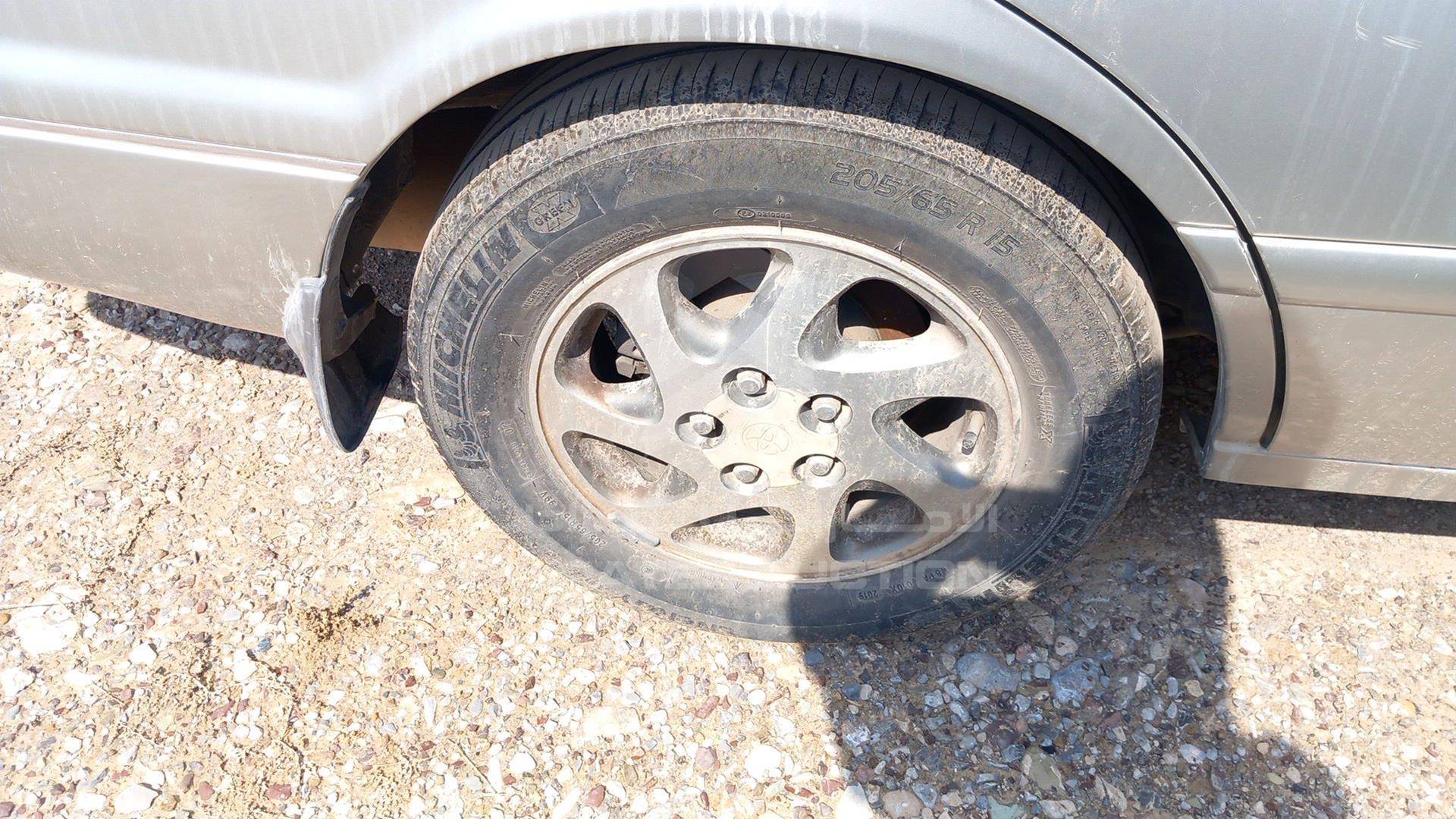 2000 TOYOTA CAMRY VIN: 4T1BF22K4YU110101