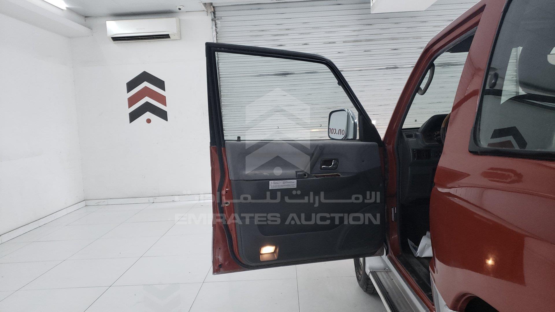JMY0RV250YJ700688 - 2000 Mitsubishi Pajero - #422876