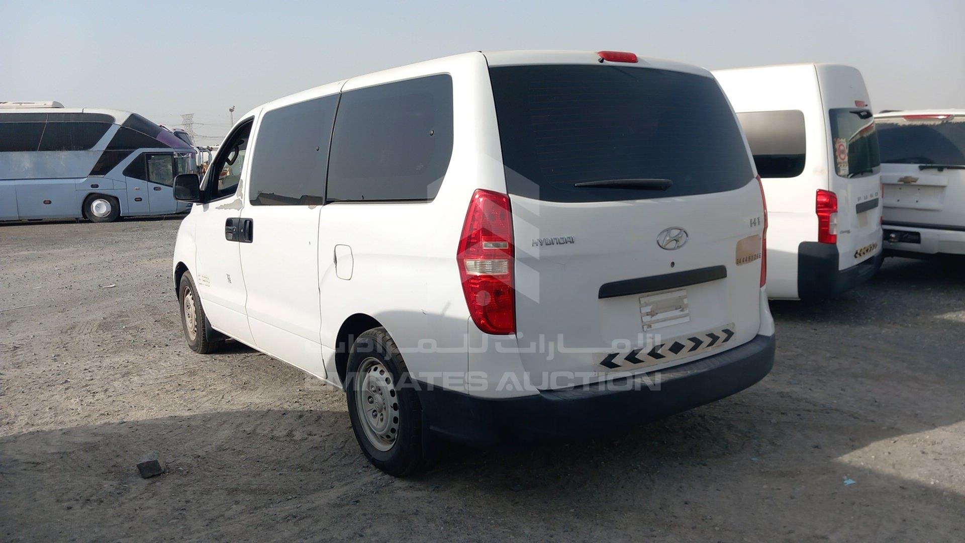 2012 HYUNDAI H1 VIN: KMJWA37R0CU455693