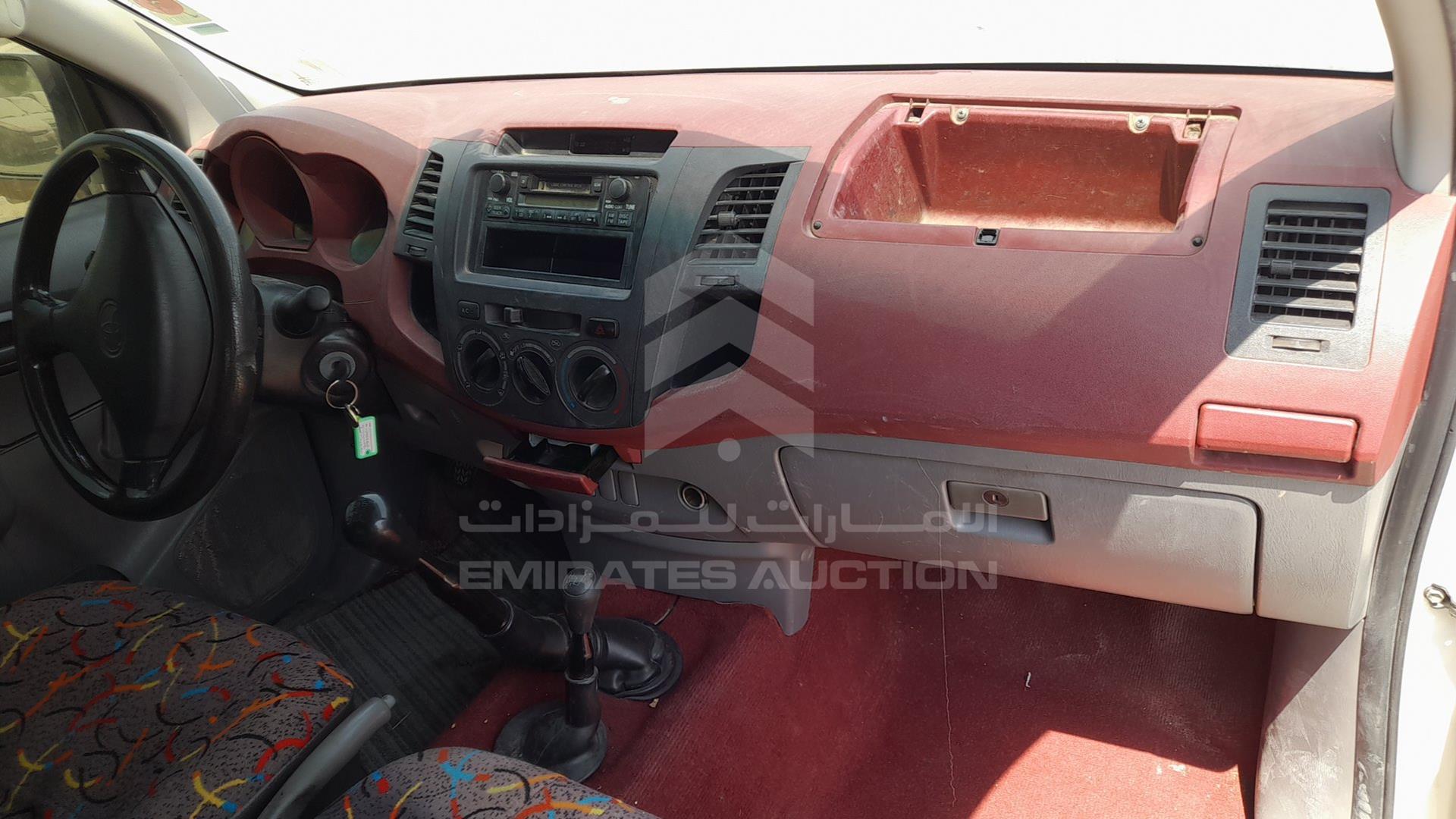 2010 TOYOTA HILUX VIN: MR0FX22G0A1035615
