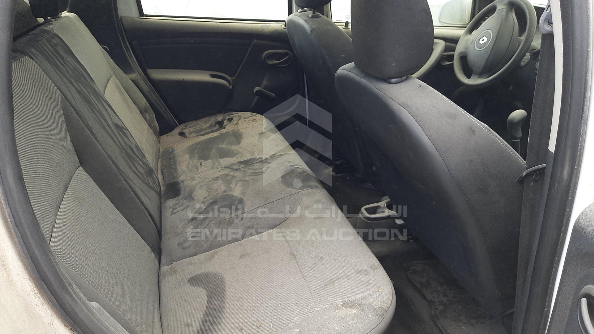 2015 RENAULT DUSTER VIN: VF1HSRCA8FA518610