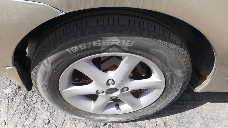 JTDBR22E163146269 Auction: EmiratesAuction Lot: 405849 JTDBR22E163146269 Toyota Corolla 2006 GOLD Photo 31