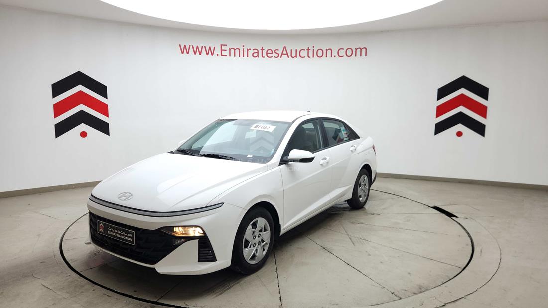2025 Hyundai Accent — Front Left Angle — Photo 7