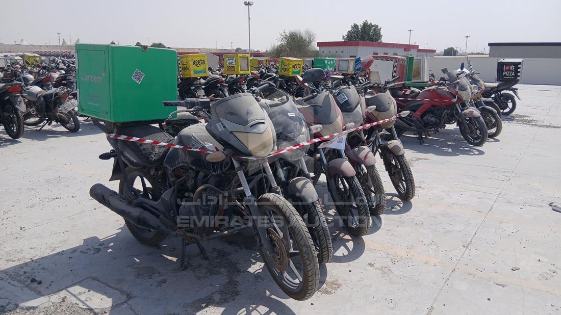 5 Motorbikes — Front Right Angle — Photo 11