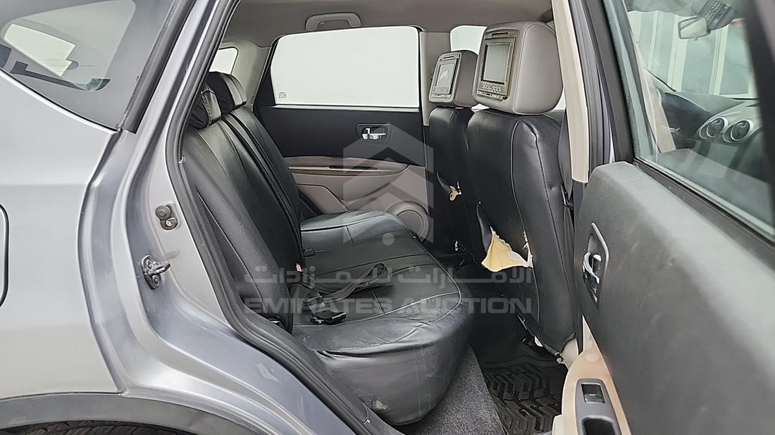 2011 Nissan Qashqai — Rear Right Passenger View — Photo 29