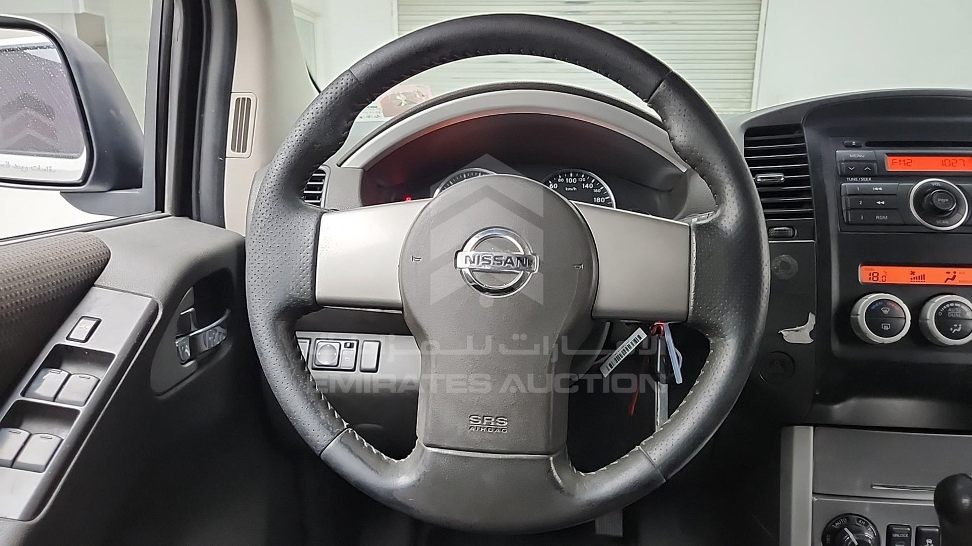 2015 NISSAN PATHFINDER VIN: VSKLR11A9FA581435