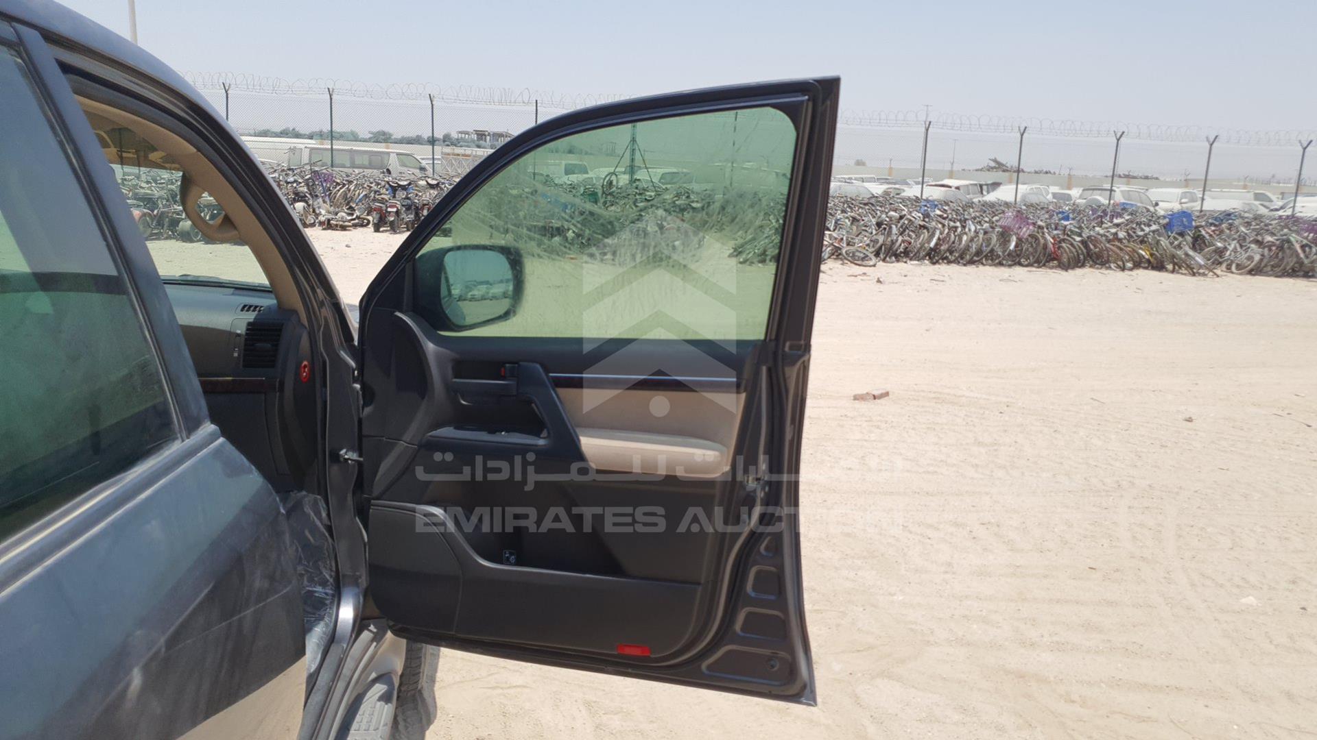 2010 TOYOTA LAND CRUISER VIN: JTMHT09J3A5062969