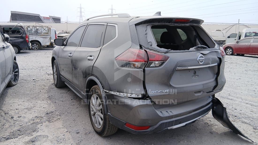 2020 Nissan Rogue — Rear Left Angle — Photo 6