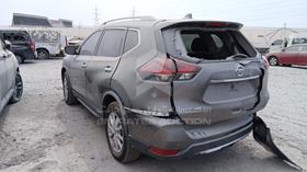 2020 Nissan Rogue — Rear Left Angle — Photo 6 — Thumbnail