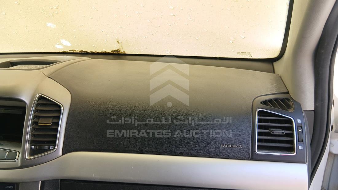شيفروليه كابتيفا 2013 — زاوية واجهة الراكب الأمامي الأيمن — صورة 24