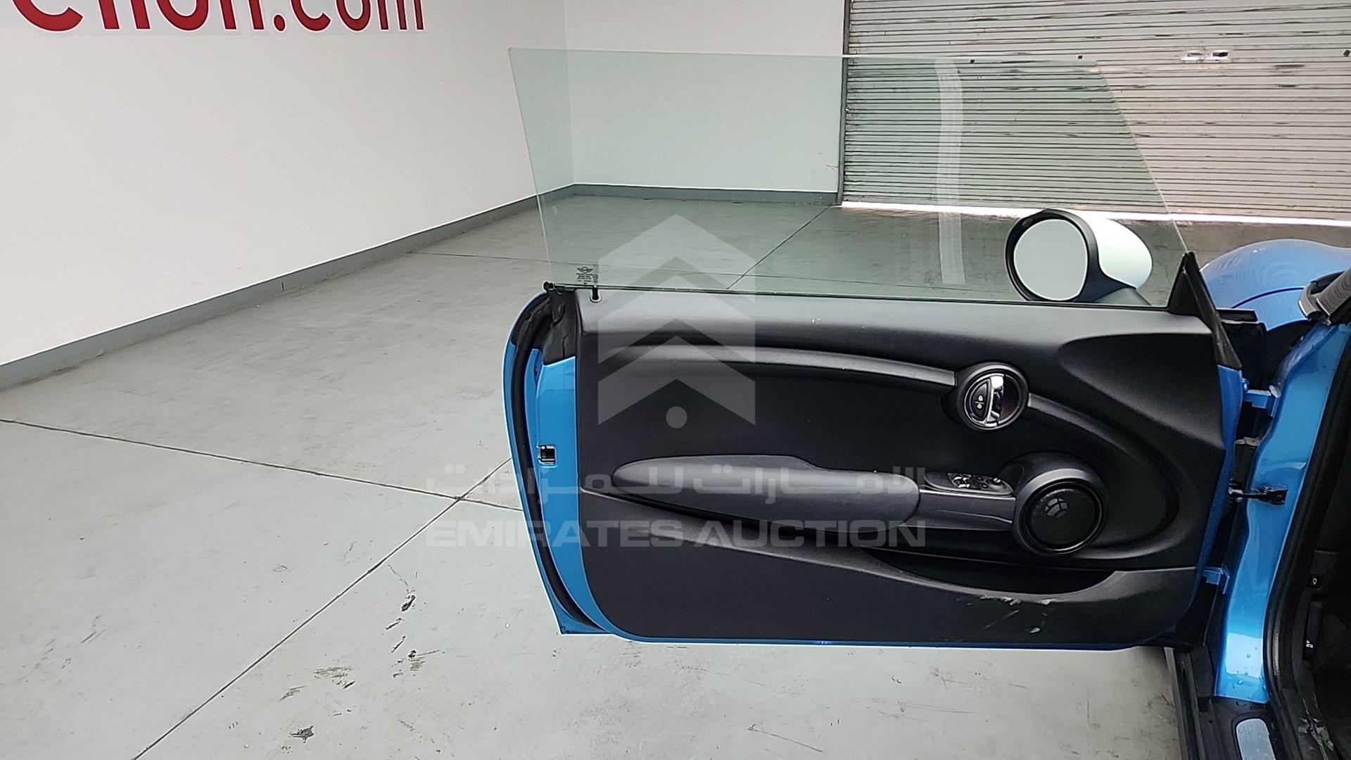 2015 MINI COOPER VIN: WMMXM5C51F3A56219