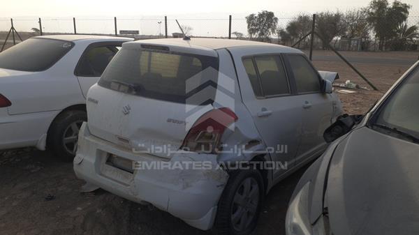 JS2ZC21SX85405278 Suzuki Swift