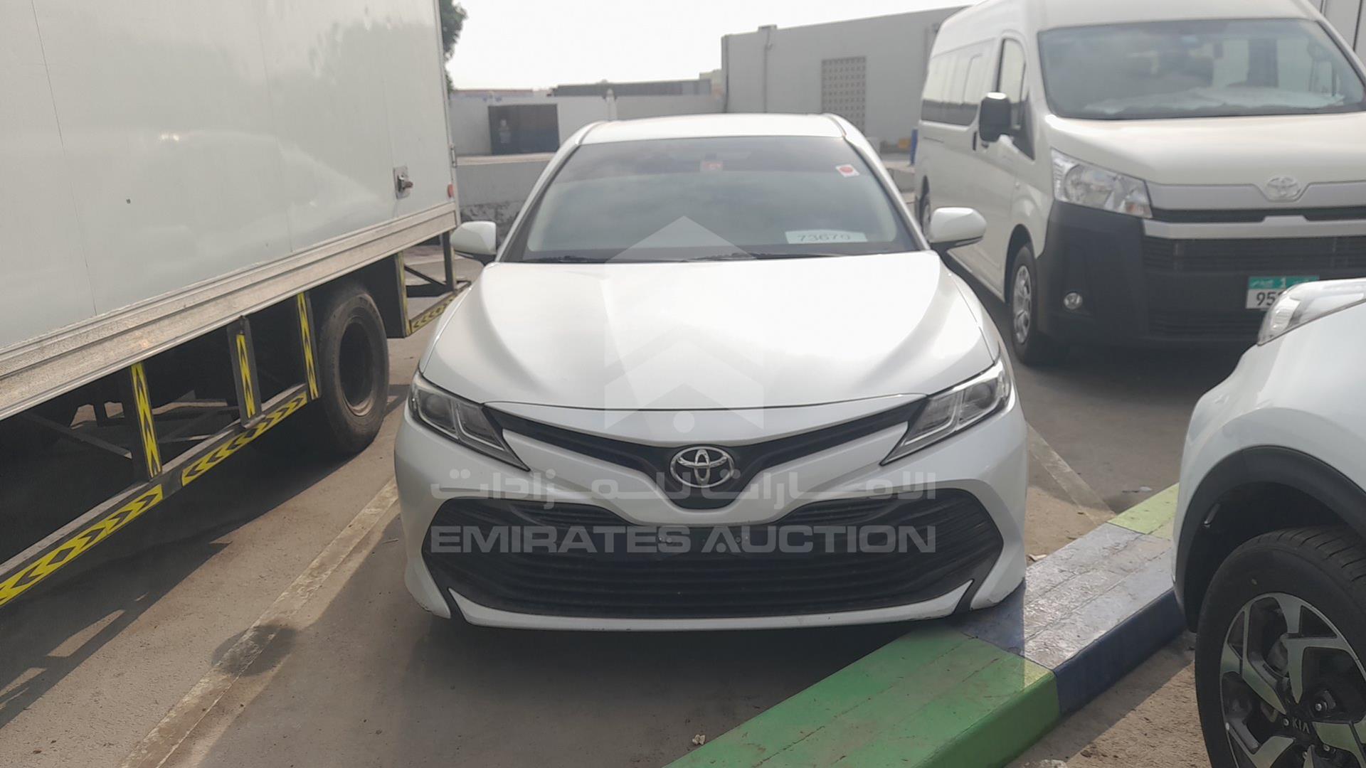 2018 TOYOTA CAMRY VIN: JTNBF9HK4J3014819