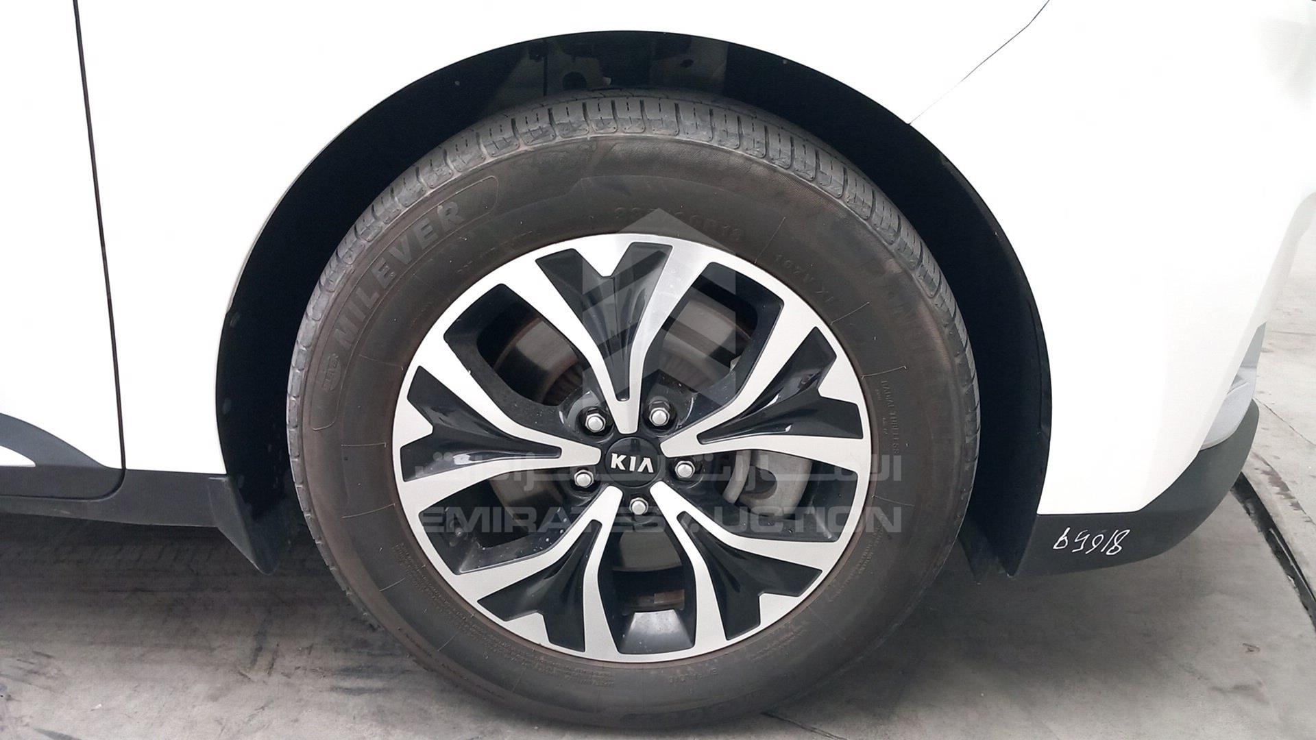 2021 KIA CARNIVAL VIN: KNANC814XM6049820