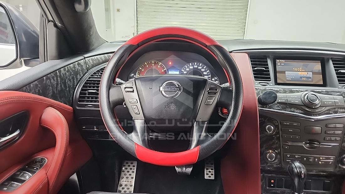 2014 Nissan Patrol — Steering & Mounted Controls — Photo 15