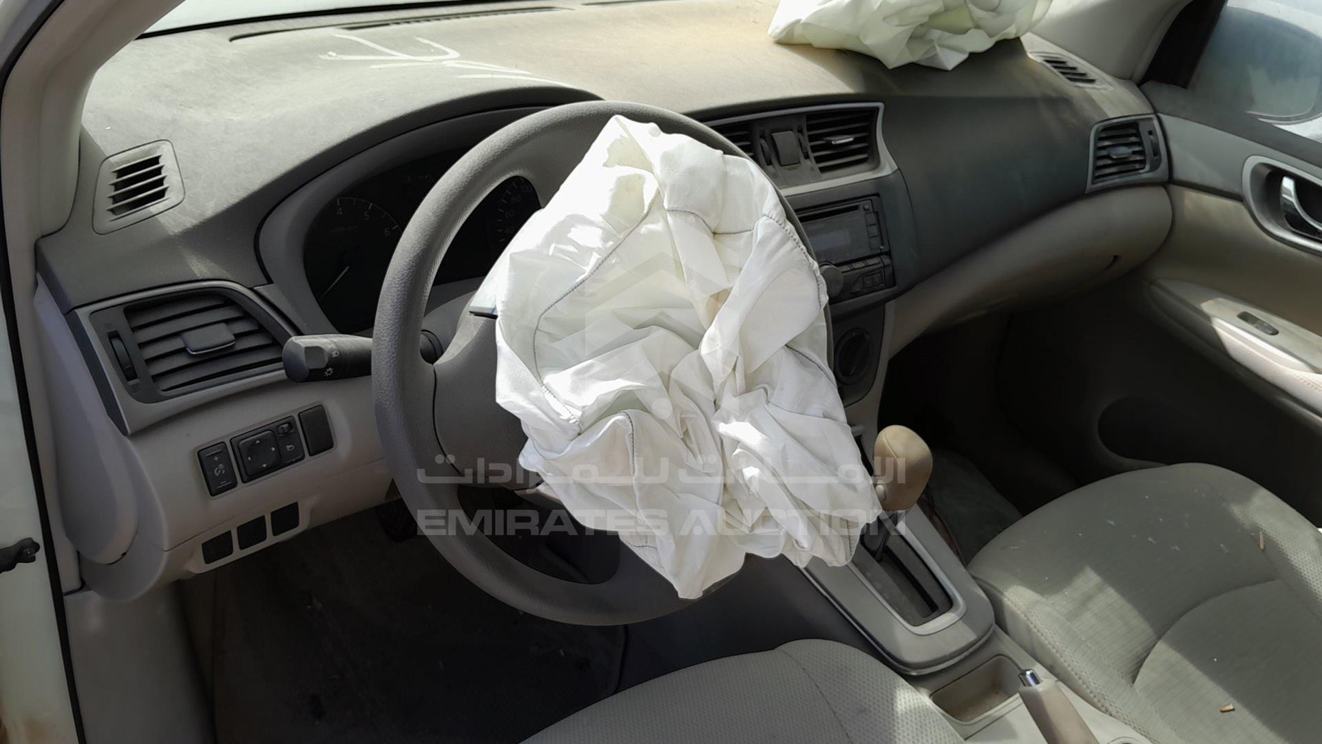 2016 NISSAN TIIDA VIN: MNTBC2C90G6008833
