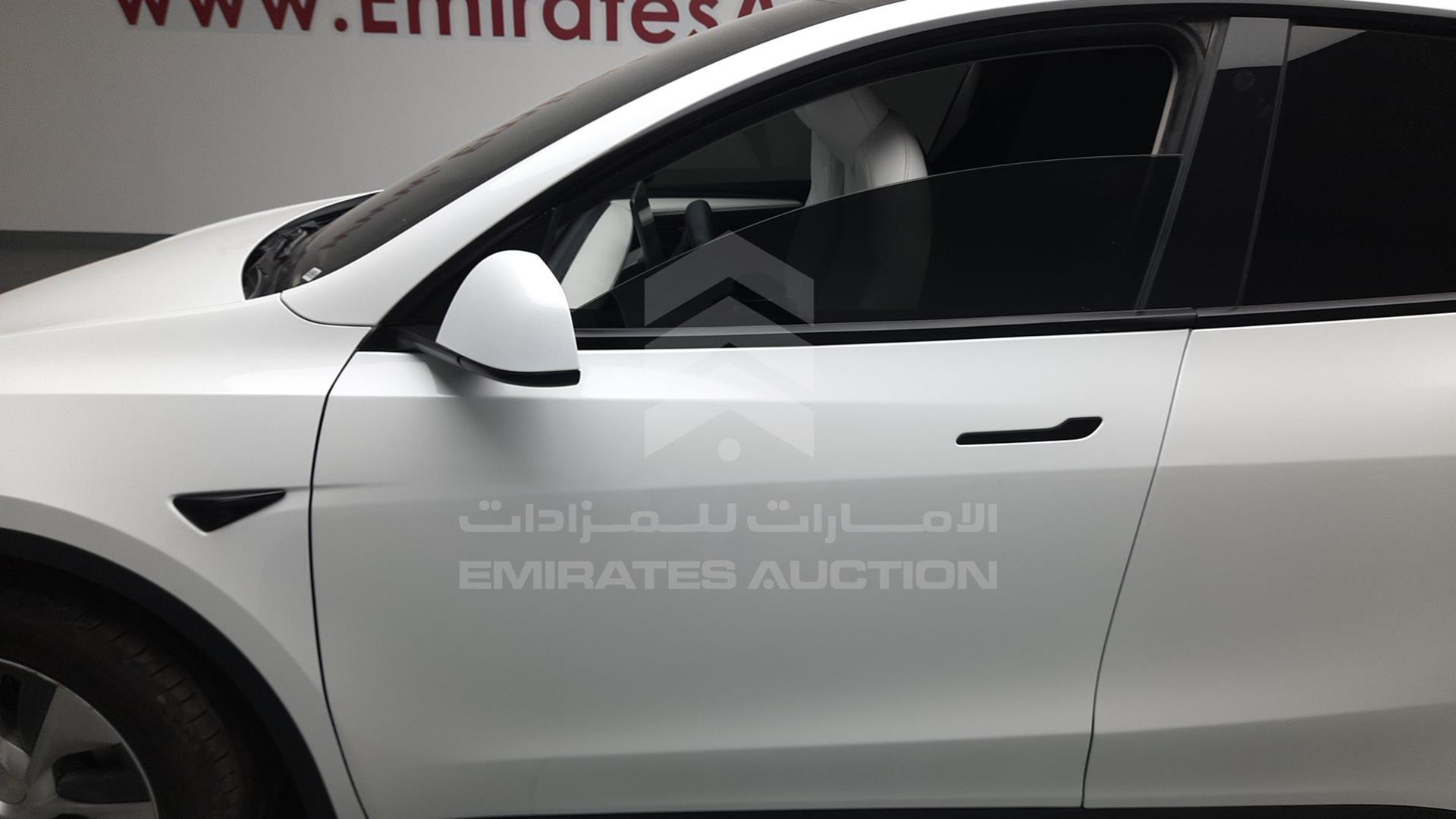 2022 TESLA MODEL Y VIN: LRWYGCEK8NC238045