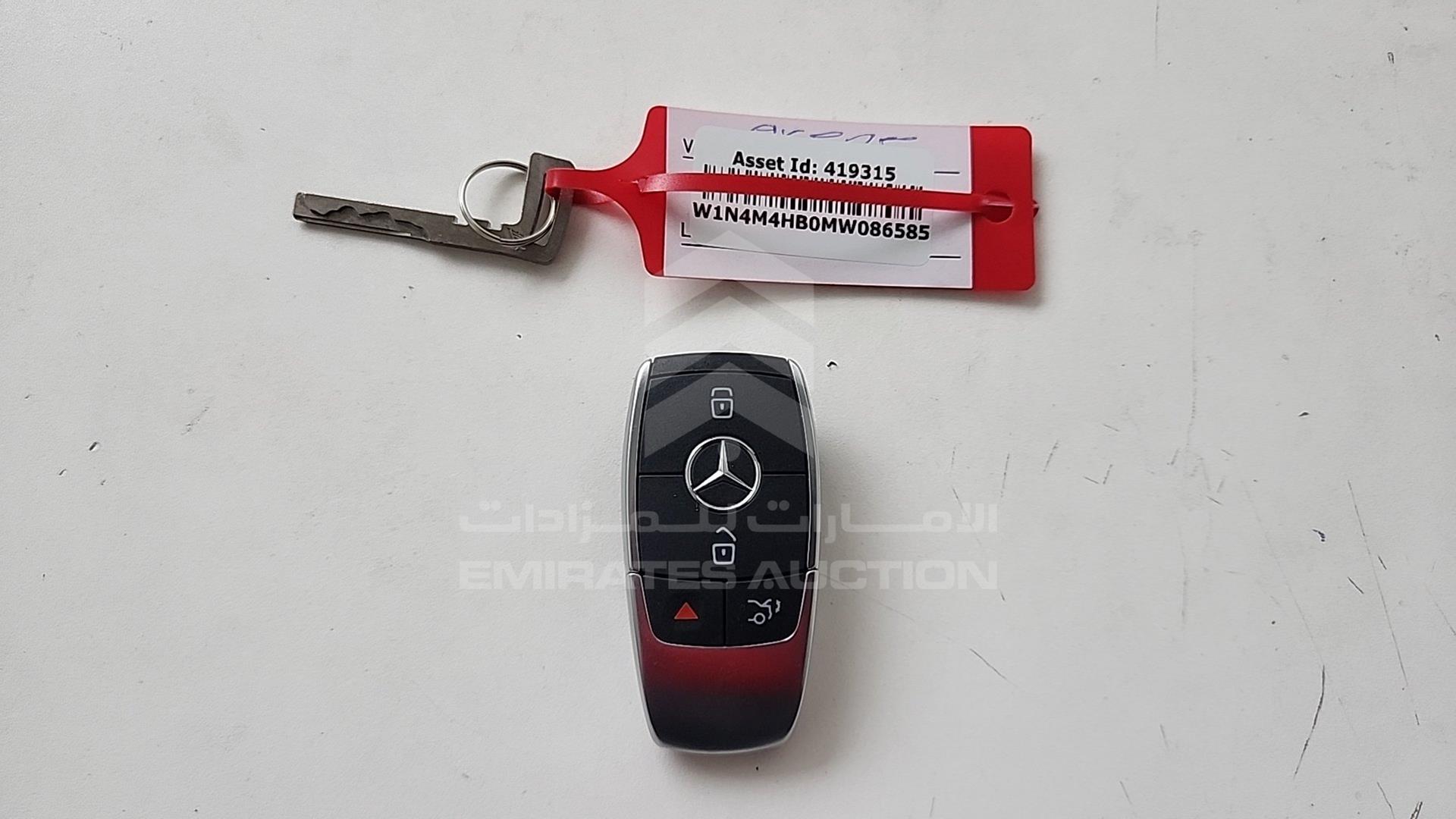 2021 MERCEDES GLB 250 VIN: W1N4M4HB0MW086585