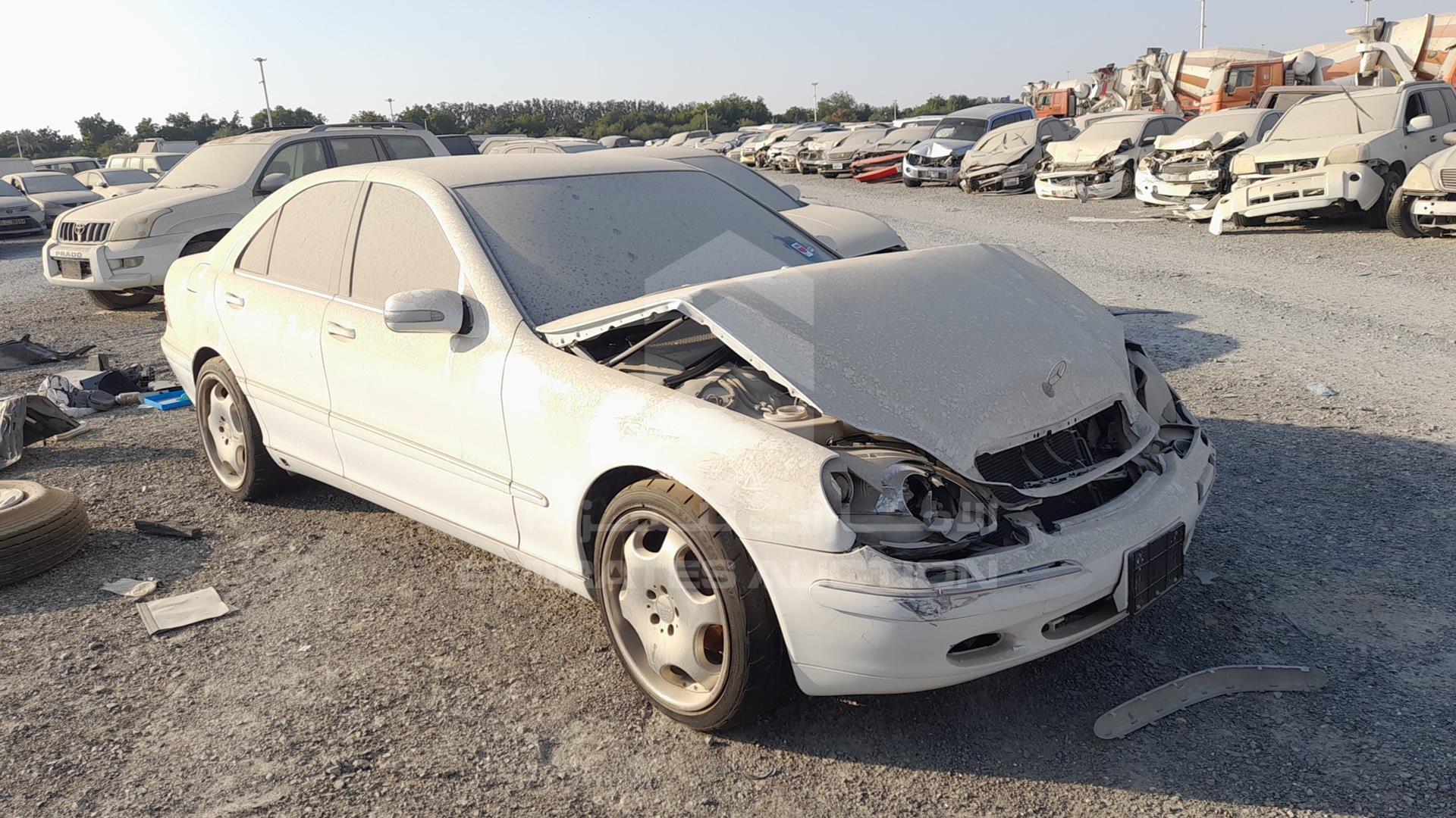 2001 MERCEDES S 320 VIN: WDB2200651A085061