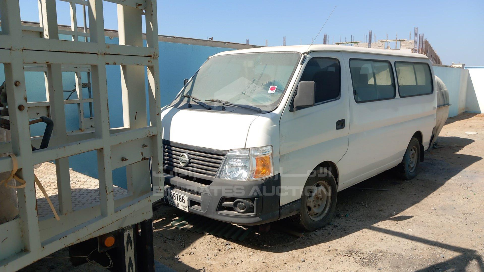 2013 NISSAN URVAN VIN: JN6AE54S7DX030010