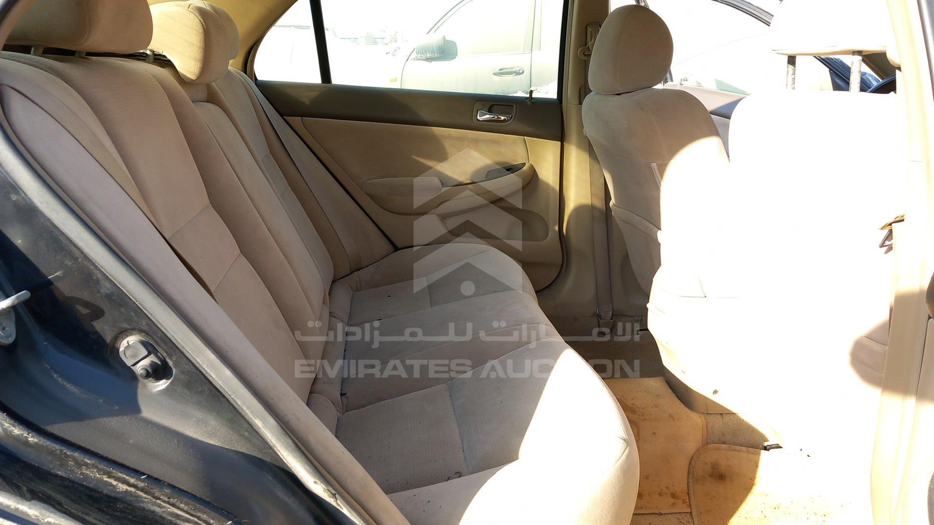 2007 HONDA ACCORD VIN: JHMCM56527C422098