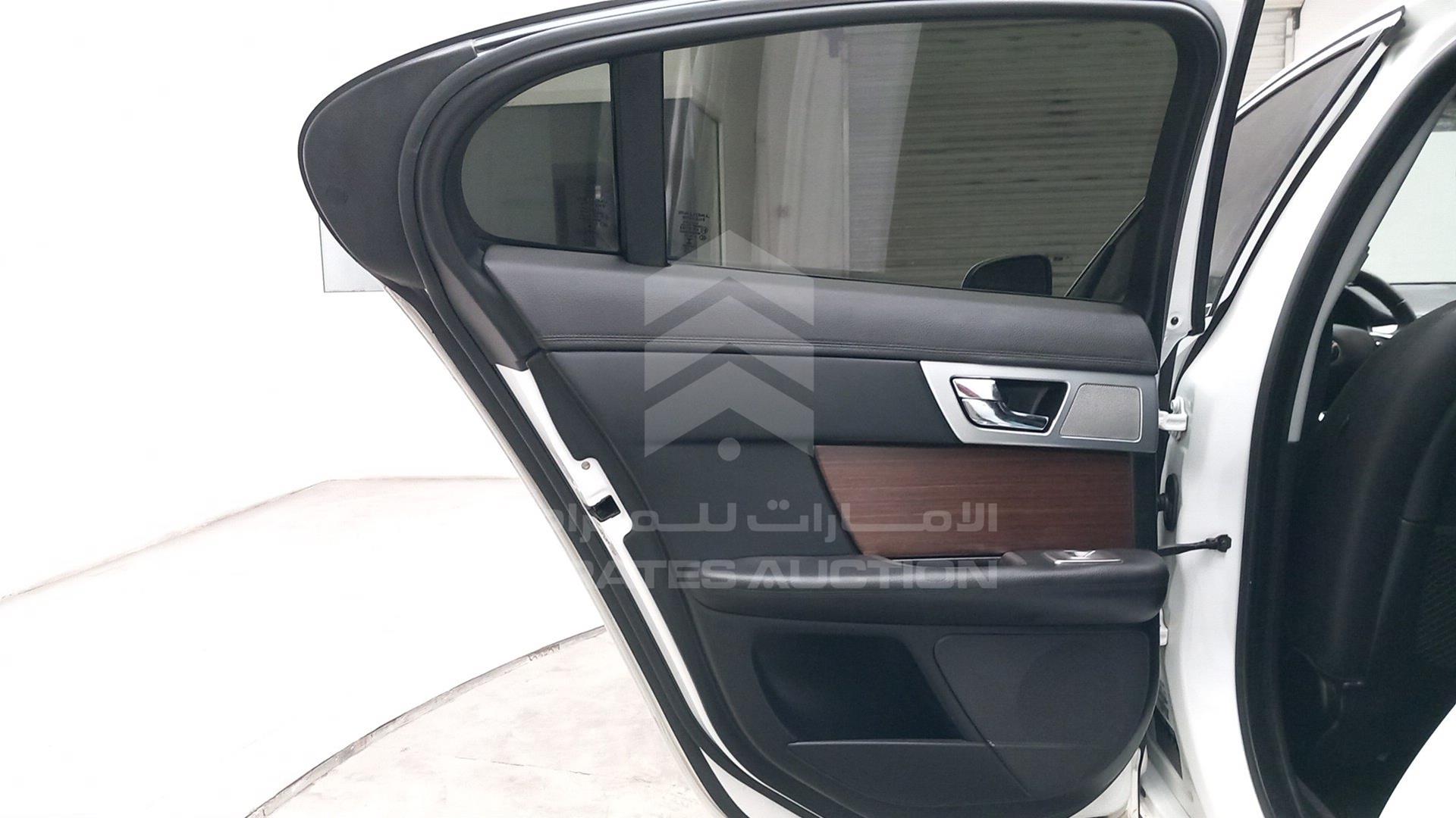 2015 JAGUAR XF VIN: SAJAA05NXFPU68552