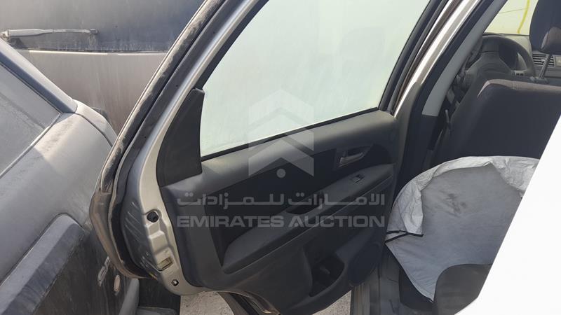 VIN: JS2YA41S885100407 Auction: EmiratesAuction Lot: 343704 JS2YA41S885100407 Suzuki SX 4 2008 SILVER Photo 17