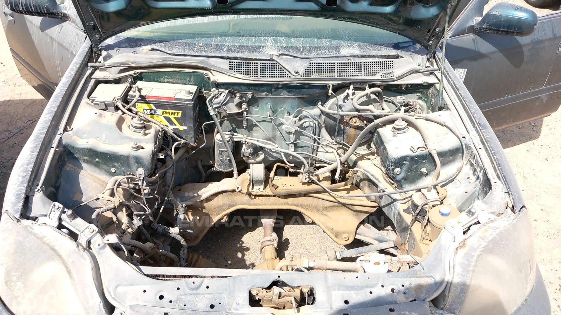 1999 HONDA CIVIC VIN: JHMEK3640XS407826