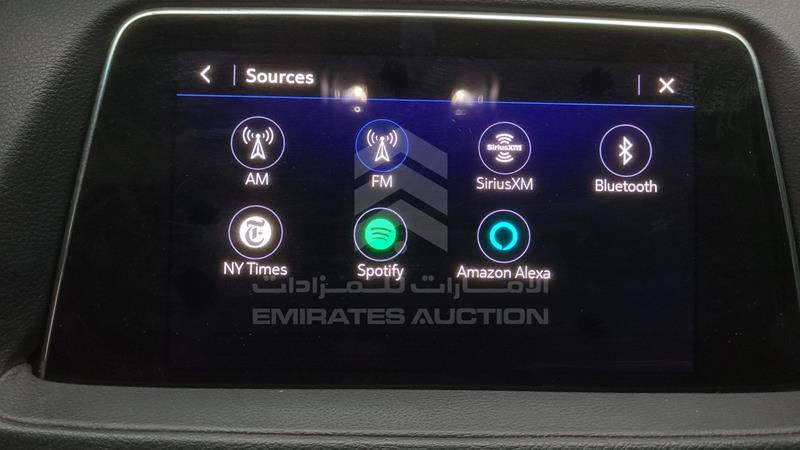 VIN: 1GYFZDR46KF200761 Auction: EmiratesAuction Lot: 421576 VIN: 1GYFZDR46KF200761 Cadillac XT 4 2019 RED Photo 28