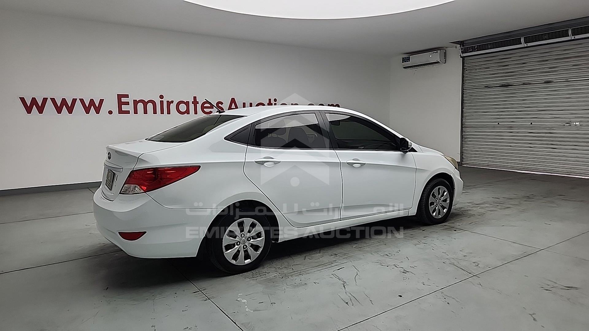 2017 HYUNDAI ACCENT VIN: KMHCT41B5HU235733