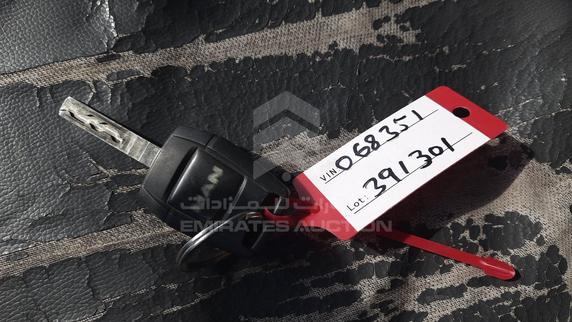2014 MAN --- VIN: WMA39WZZ4EL068351