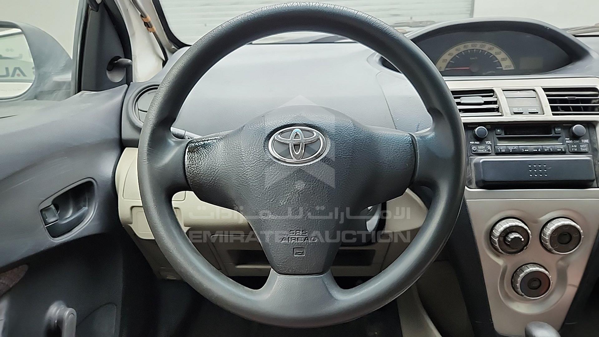 2008 TOYOTA YARIS VIN: JTDBW923181102755