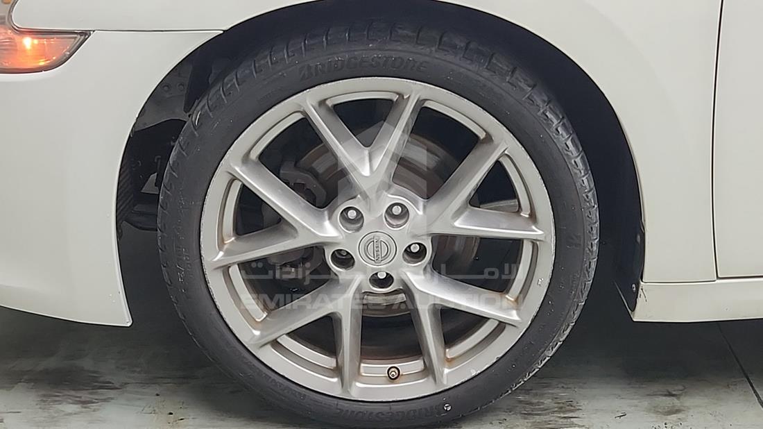 2010 Nissan Maxima — Front Left Tyre — Photo 34