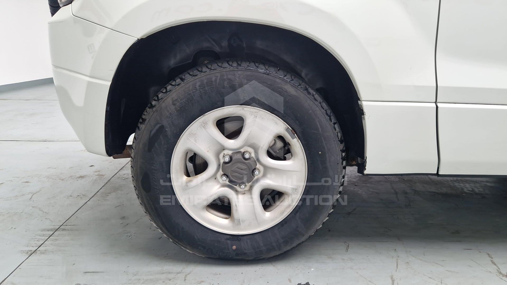 2012 SUZUKI GRAND VITARA VIN: JS3TA04V1C4100624