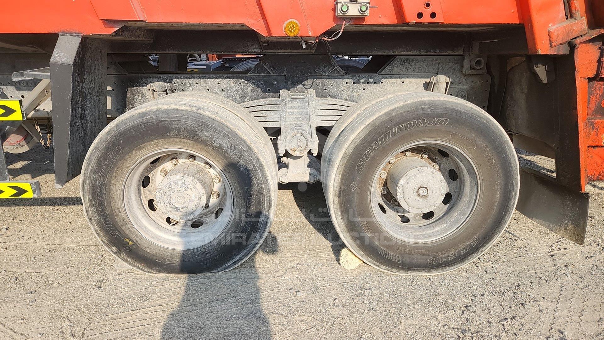 2008 MERCEDES ACTROS VIN: WDAKHCAA88L307911