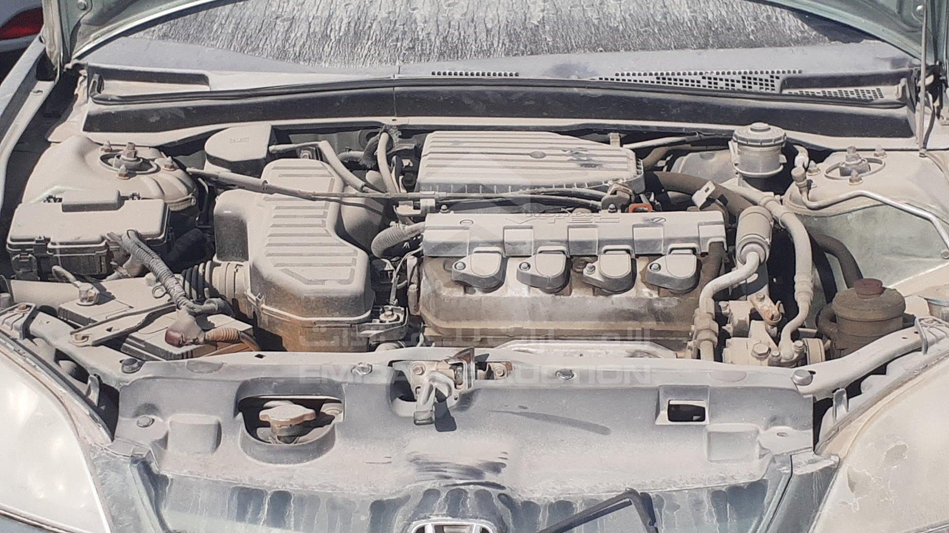 2004 HONDA CIVIC VIN: JHMES16674S400003