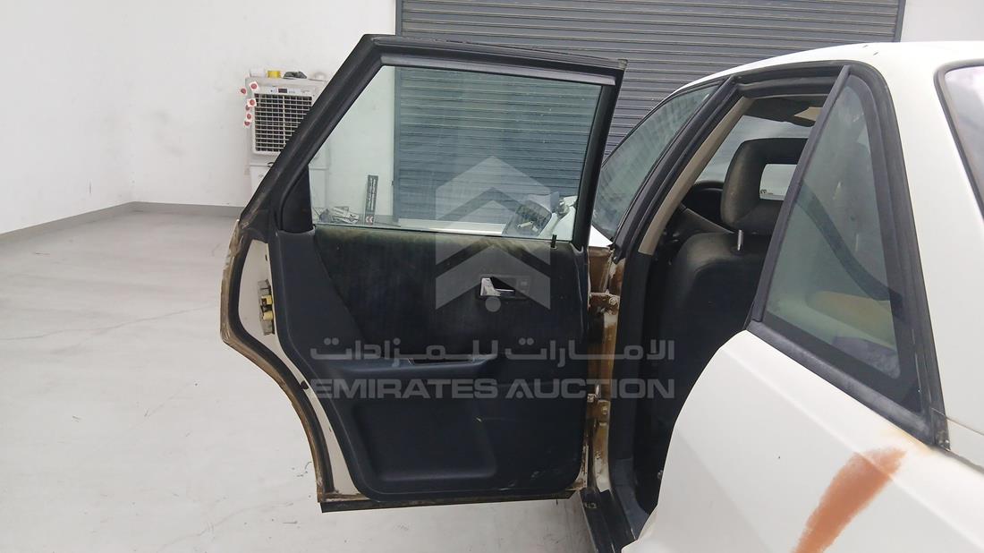 اودي 80 1989 — الباب الخلفي الأيسر — صورة 20