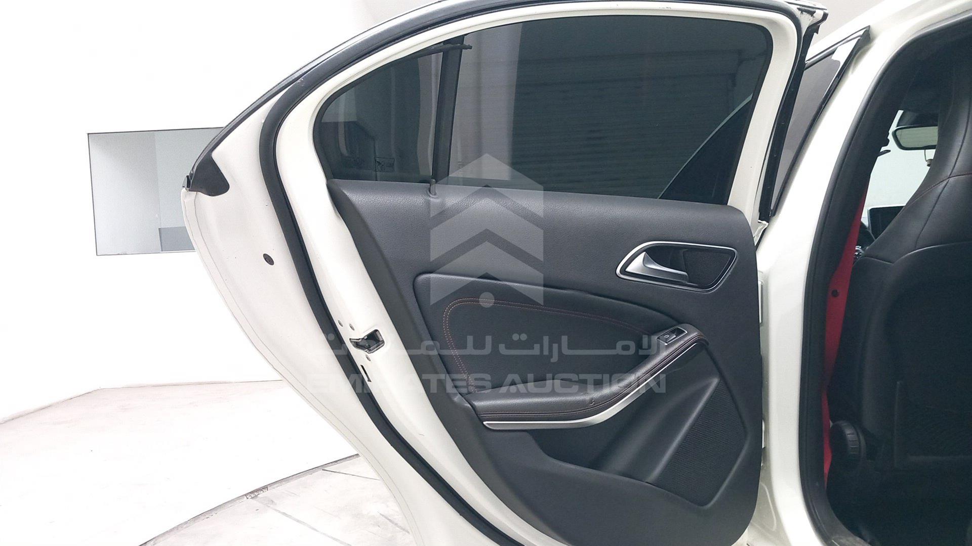 2013 MERCEDES A 250 VIN: WDDBF4EB9DJ070692