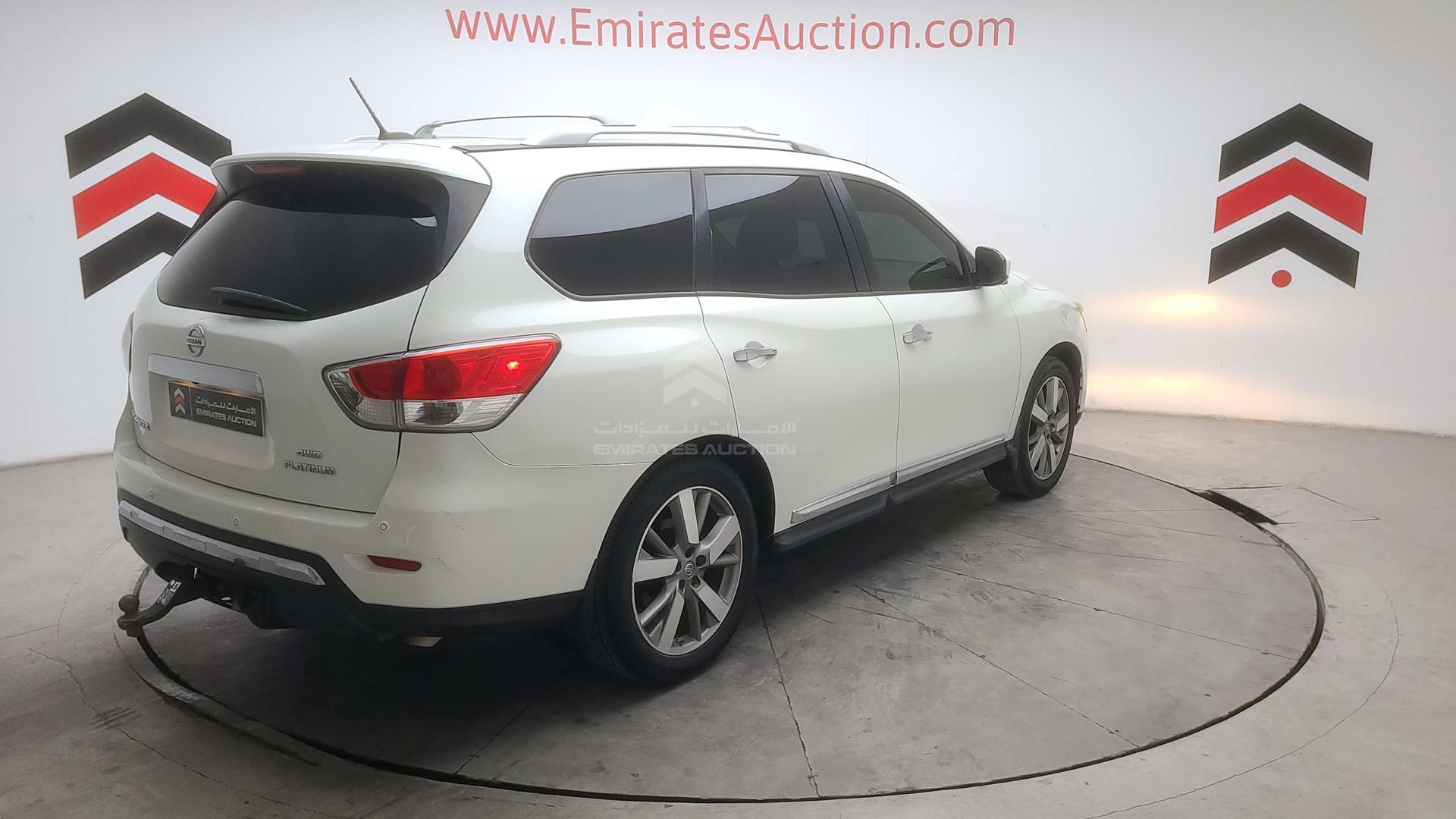 2015 NISSAN PATHFINDER VIN: 5N1AR2MM2FC701287