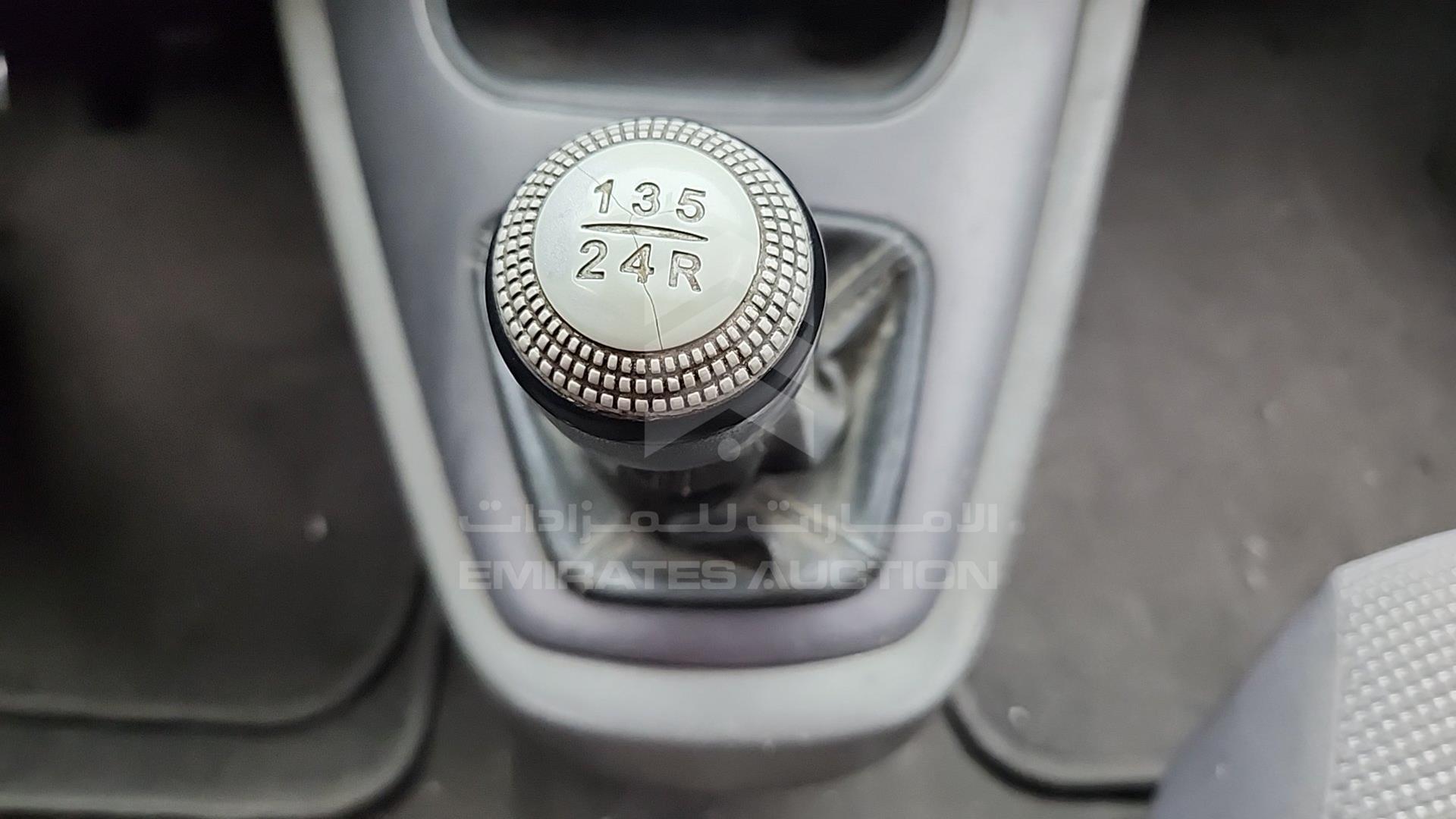 2007 HYUNDAI TUCSON VIN: KMHJM81B97U571167